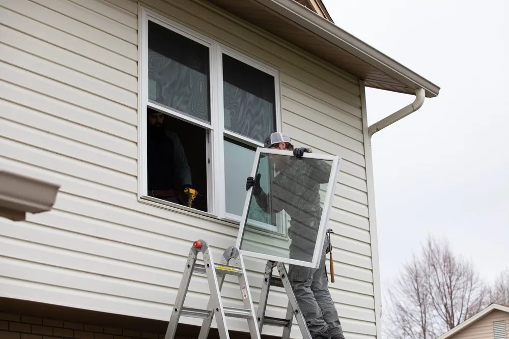 Slide of J&B Superior Exteriors