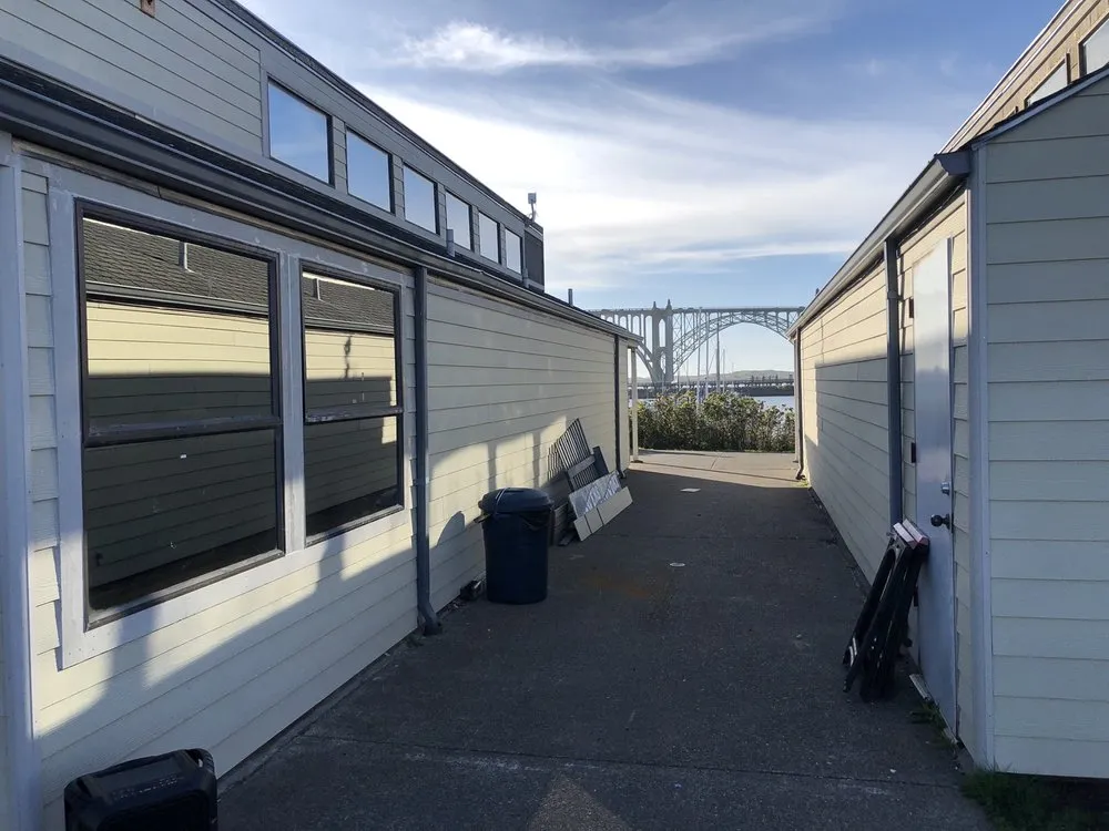 Slide of JBQ Quality Construction