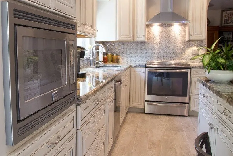 Slide of J&B's Building & Home Improvements