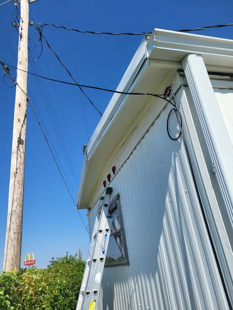 Local roof replacement experts serving Bolckow, MO - J&C Construction and Roofing