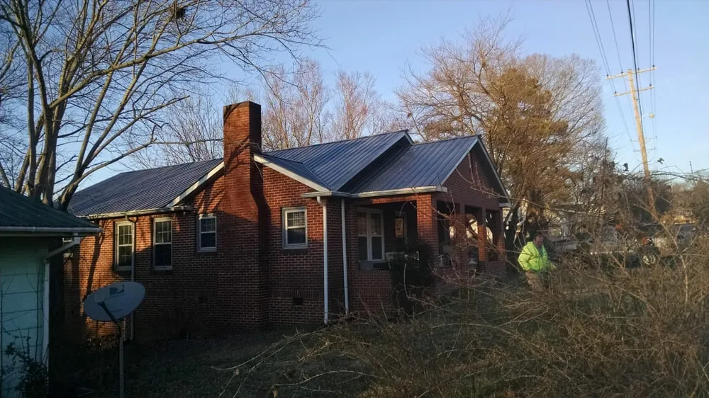Reliable roof installation experts serving Geraldine, AL - JC Metal Roofing