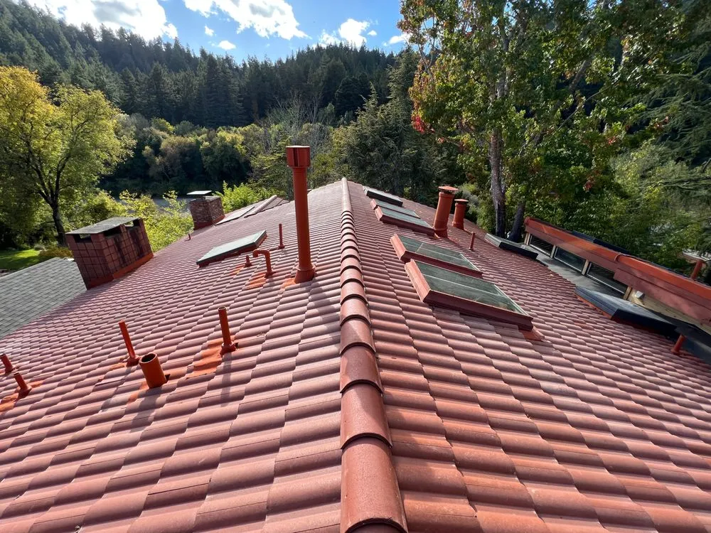 Slide of JC Roofing