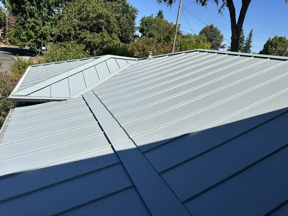 Slide of JC Roofing