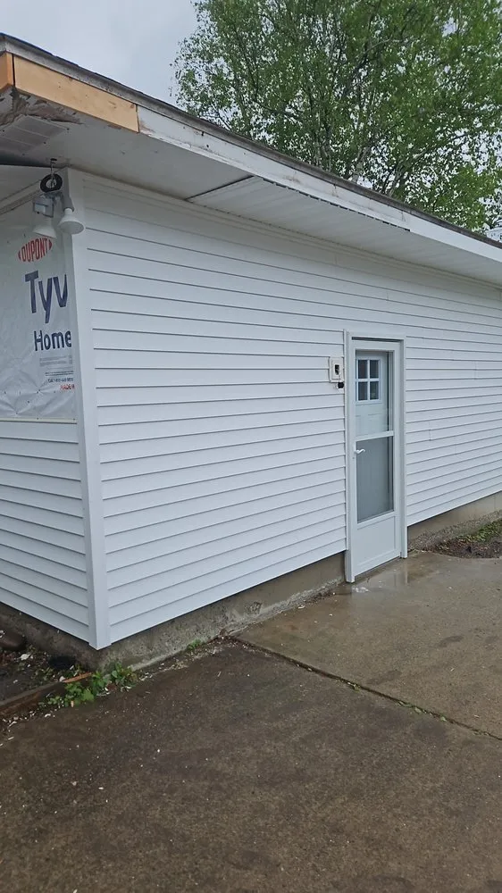 Slide of Jc Roofing Solutions