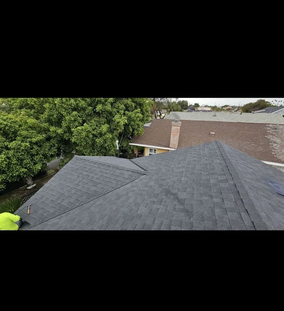 Slide of Jcc Roofing