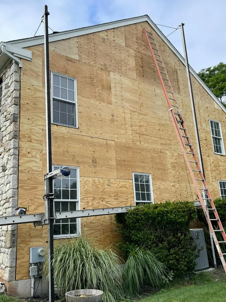 Slide of JCM General Contractor