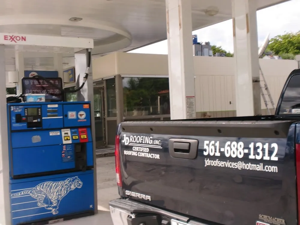 Slide of JD Roofing & General Contractors