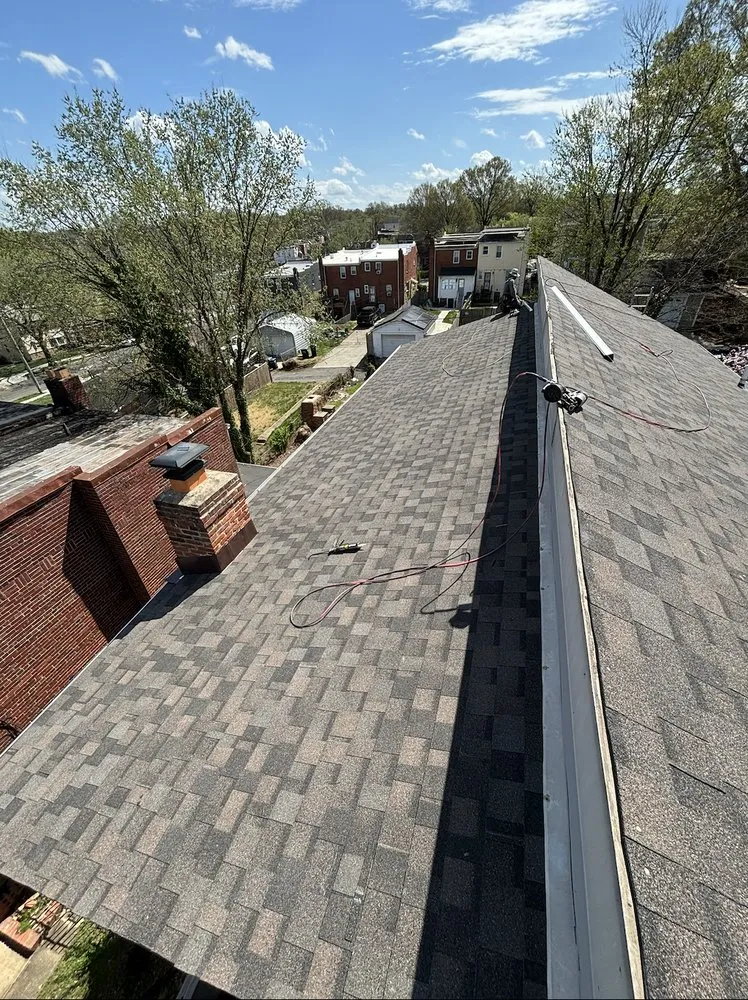 Slide of J&D Roofing