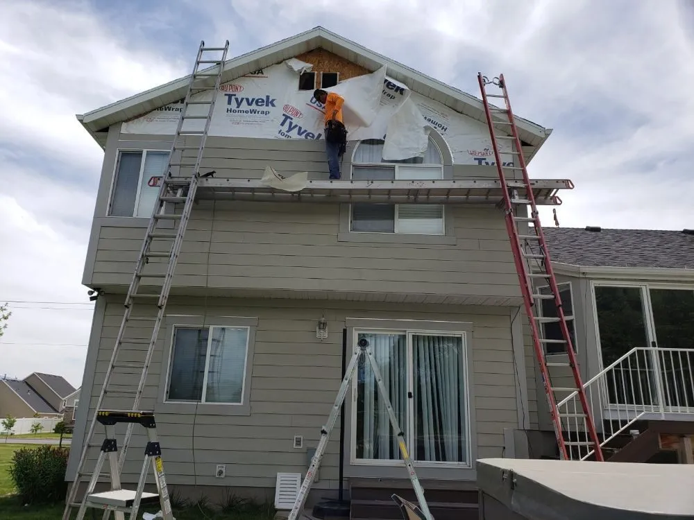 Slide of J&D Siding & Repairs & General Services