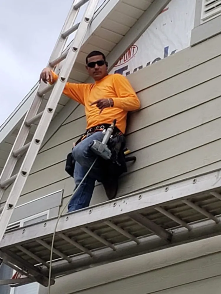 Slide of J&D Siding & Repairs & General Services