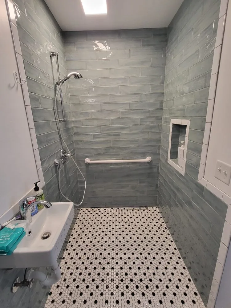 Slide of JDC Custom Homes