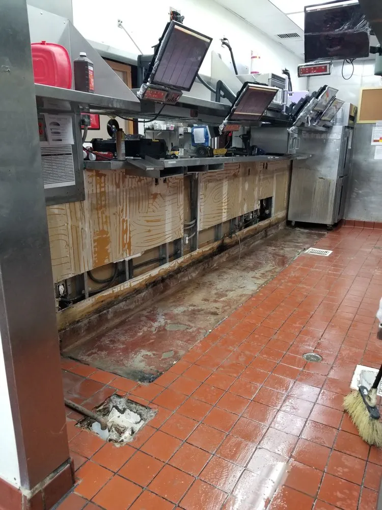 Slide of JDE Construction