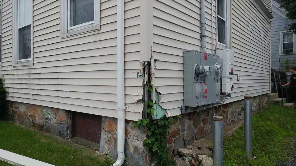 Slide of JDM Siding and Windows