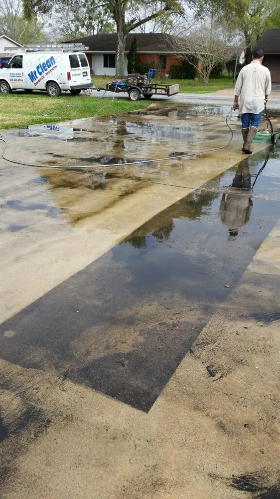 Slide of JDR Construction