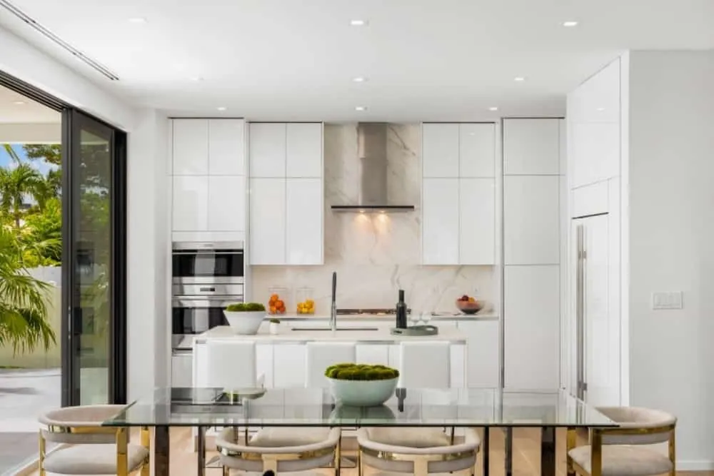 Slide of J&E construction