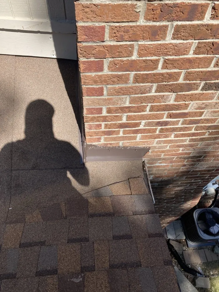 Slide of J&E Roofing & Repairs