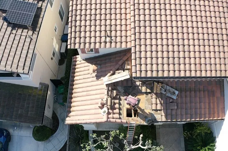 Slide of J.E.C. Roofing Inc.