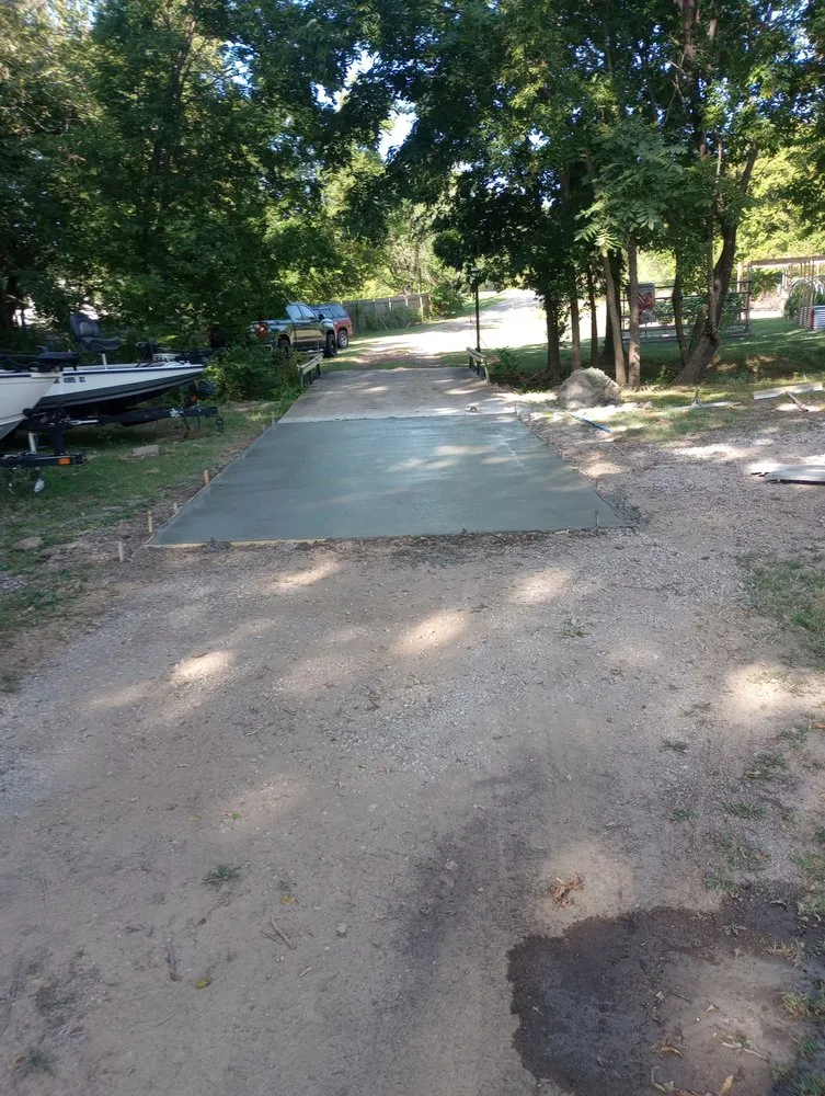 Slide of Jeff Linduff Concrete