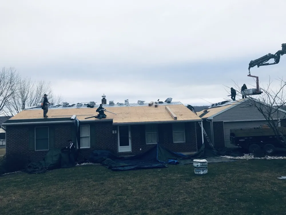Top-rated metal roofing installation experts serving Fredericksburg, PA - Jeff Maz Roofing and Handyman Services