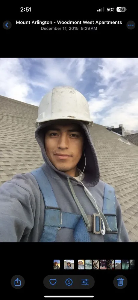 Slide of Jeff Roofing