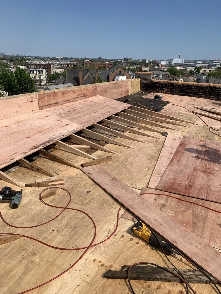 Slide of Jeff Roofing