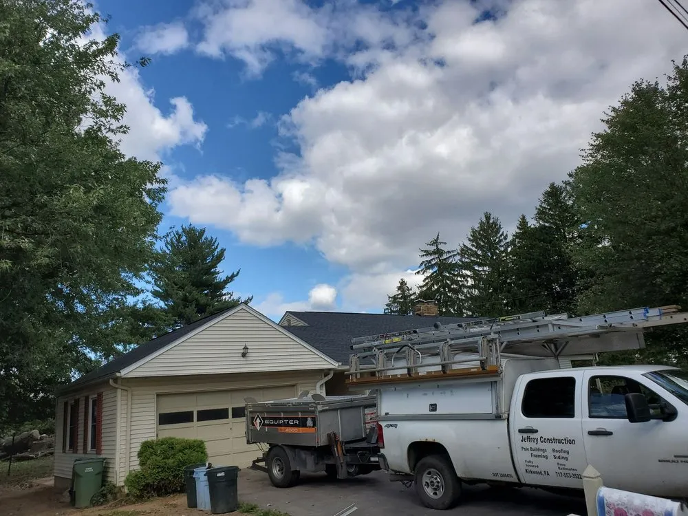 Reliable flat roof repair in Kirkwood, PA by Jeffrey Construction