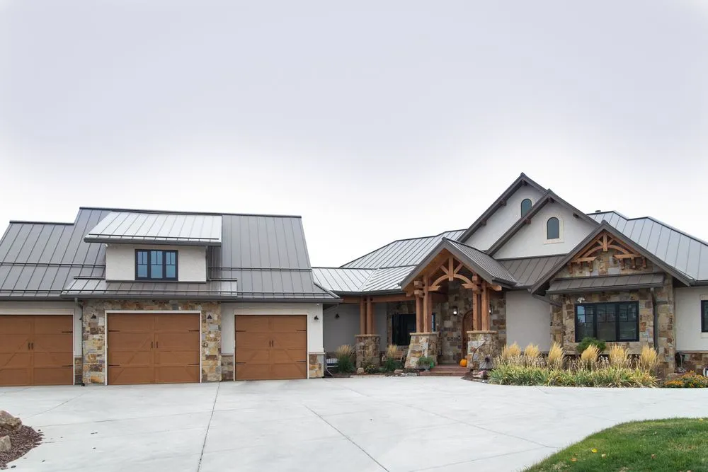 Slide of Jenesis Roofing