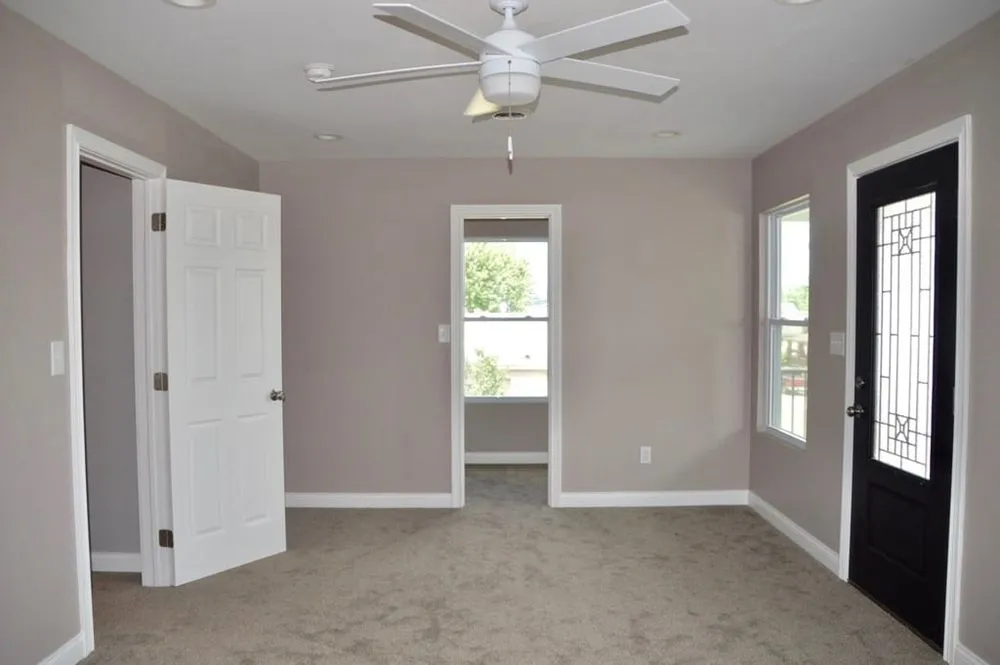 Slide of Jent Construction