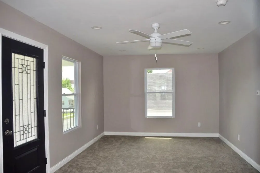 Slide of Jent Construction