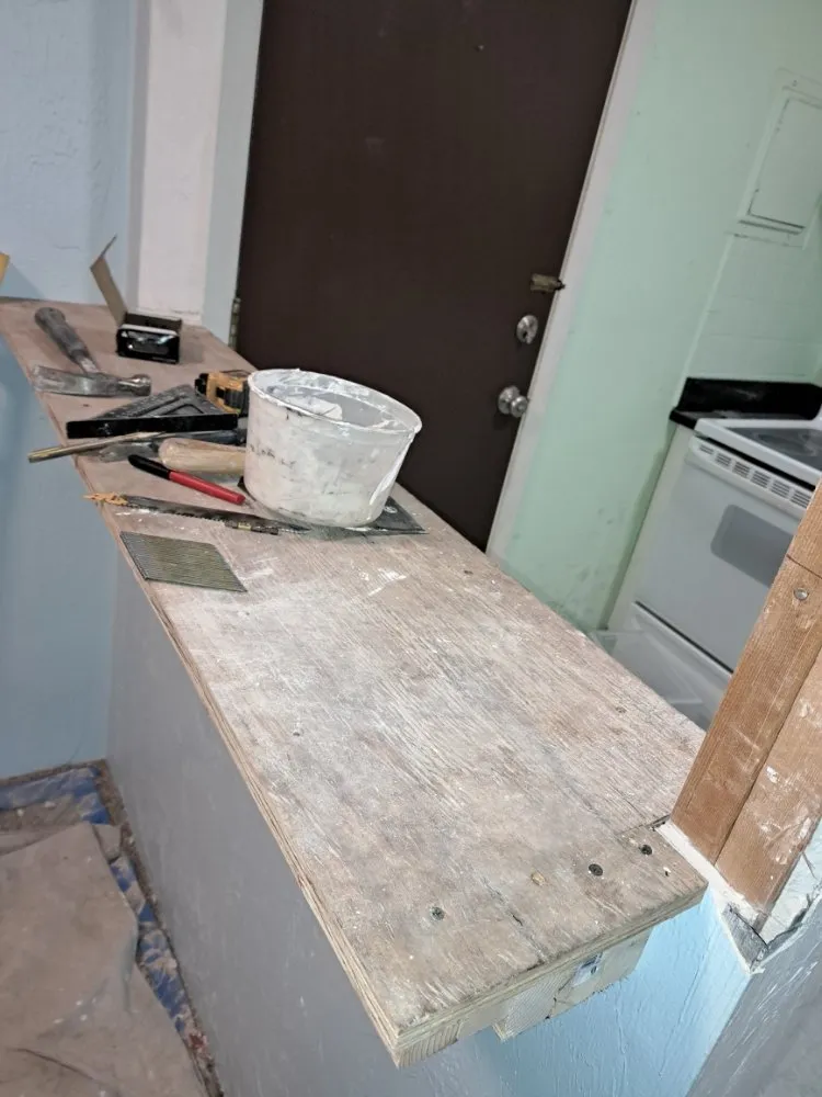 Slide of Jere Construction Roofing