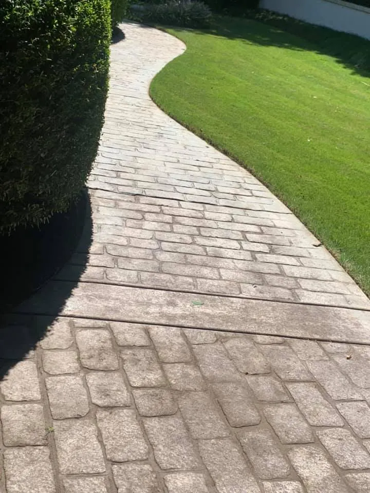 Professional residential roofing service for residential properties in Gray Court, SC by Jeronimo Construction and Landscaping