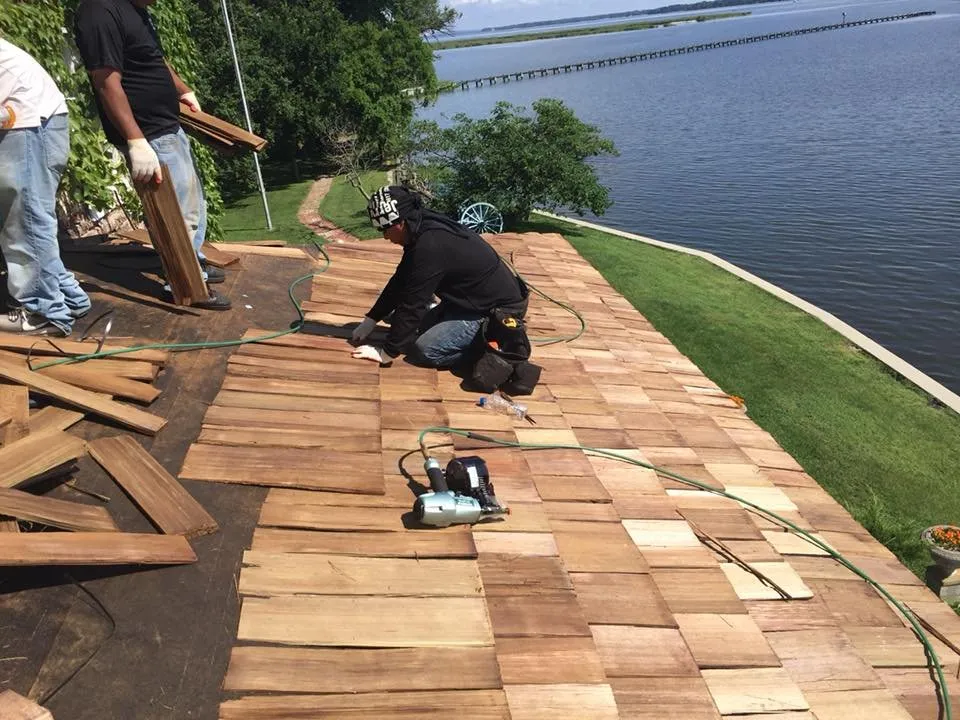 Slide of Jerry Lewis Roofing