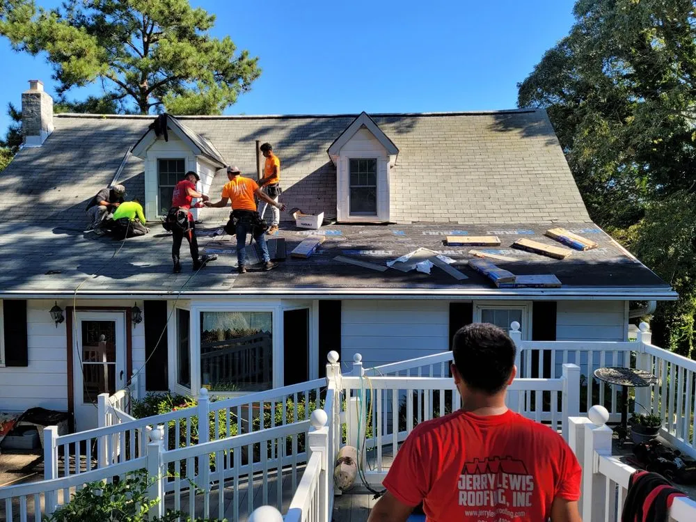 Slide of Jerry Lewis Roofing