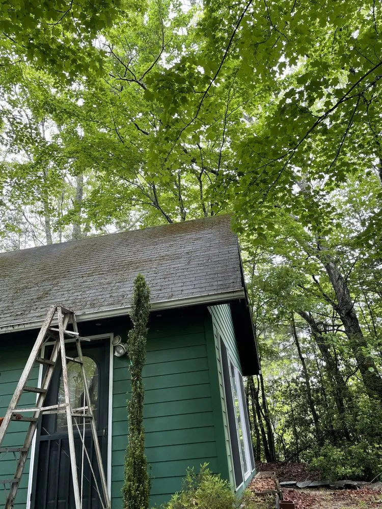 Slide of Jerrys Lawn and Roofing