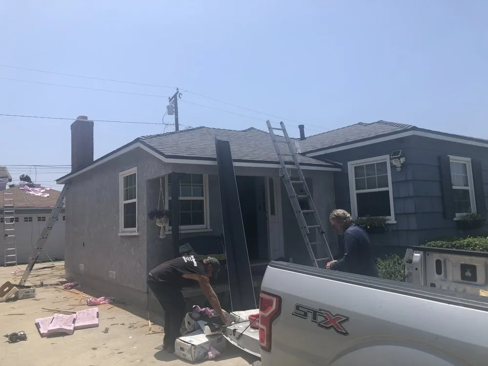 Slide of Jerry's Roofing