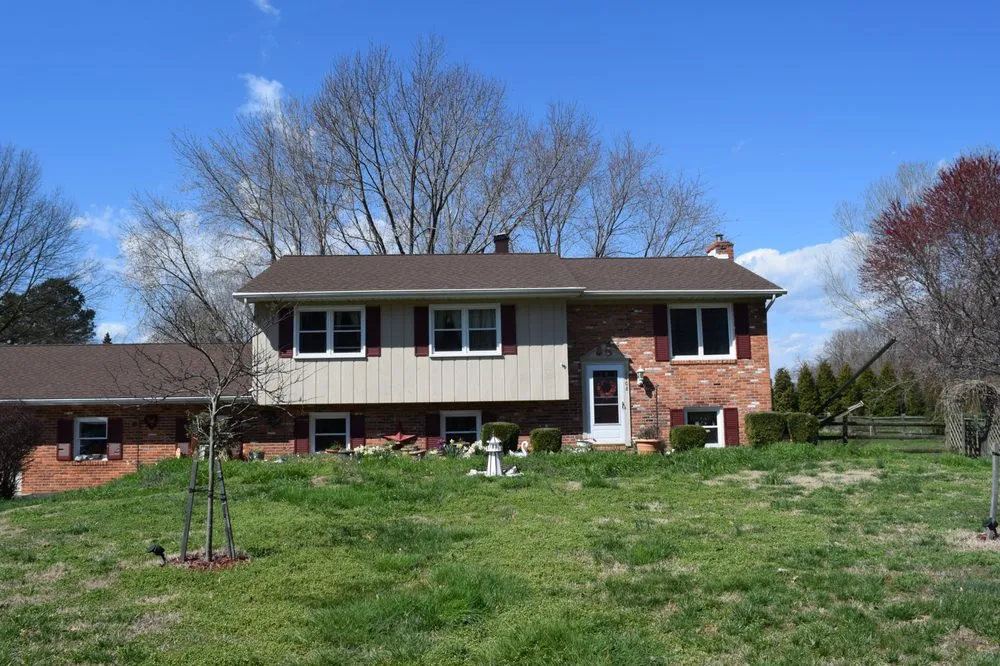 Slide of Jerry's Siding & Roofing