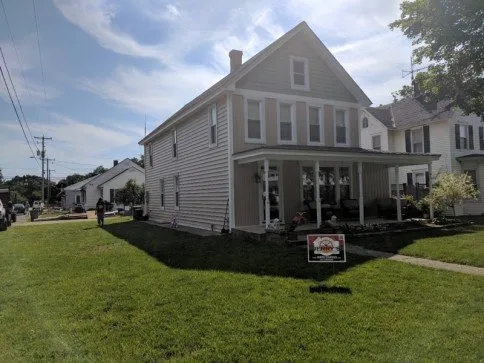 Slide of Jerry's Siding & Roofing