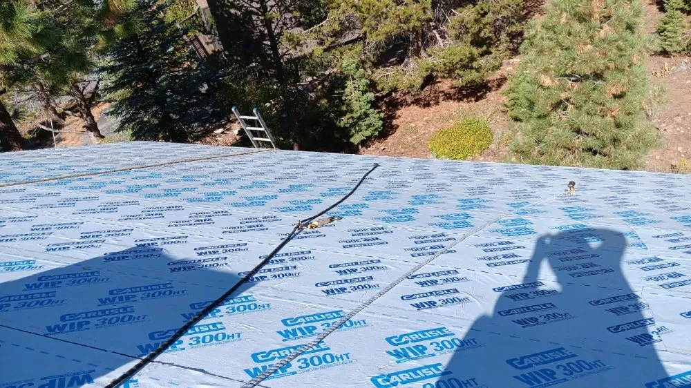 Slide of Jerson Roofing