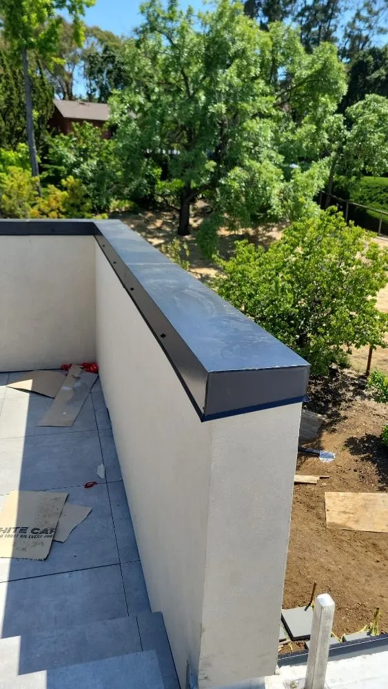 Slide of Jerson Roofing