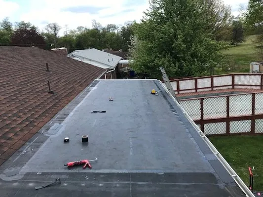 JES General Contractor and Home Improvements Logo