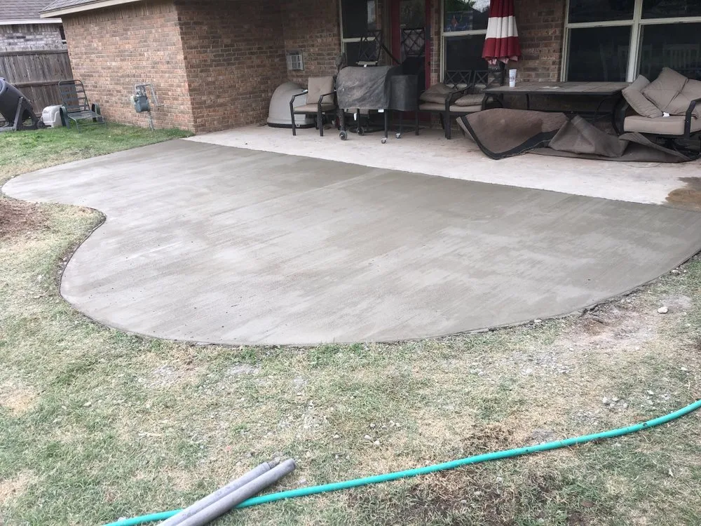 Slide of JE'S Home Improvement