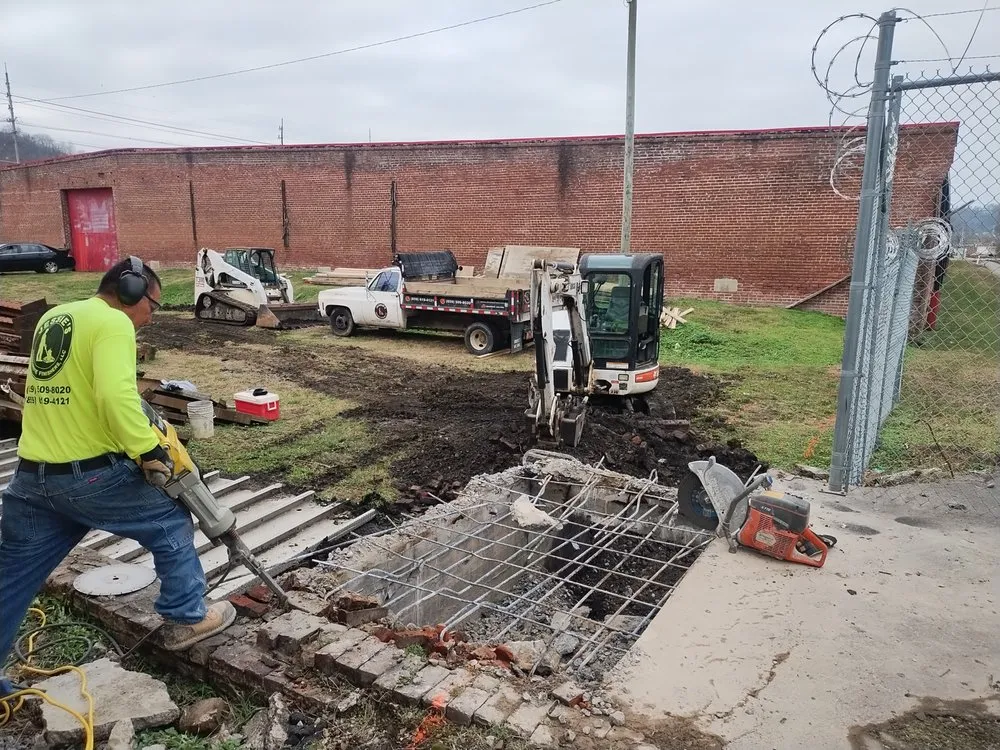 Local roof leak repair in Lexington-Fayette, KY - Jessie's Concrete Finishers