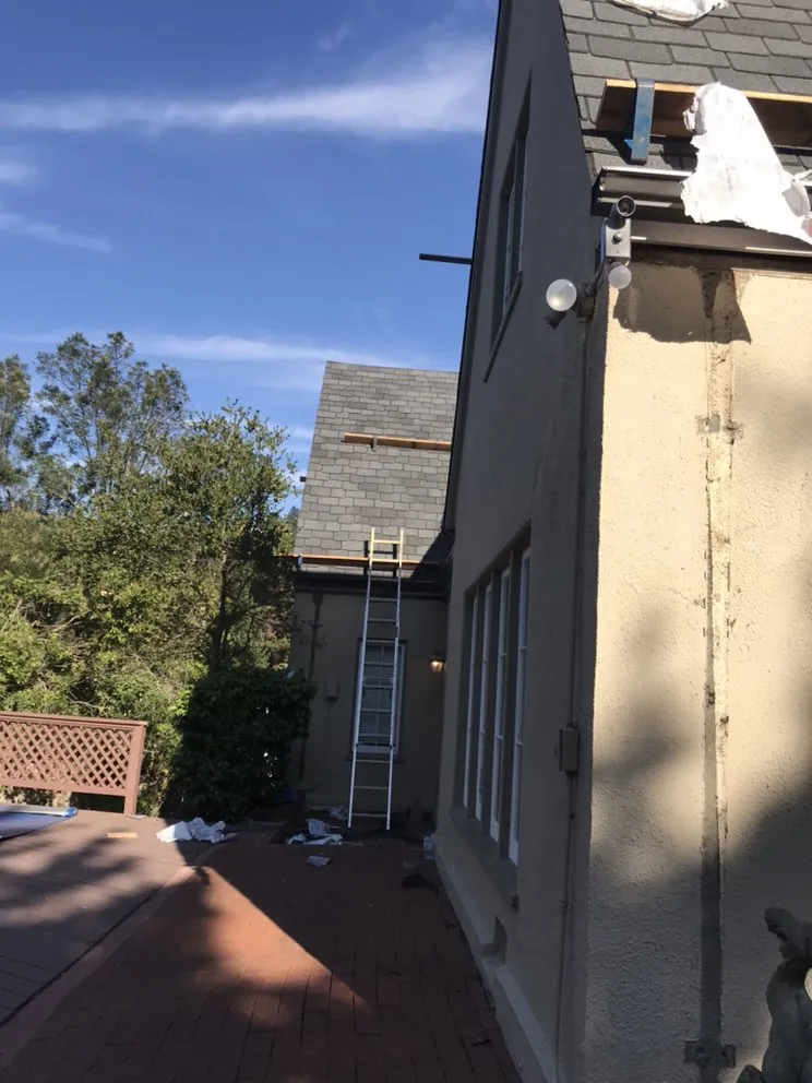 Slide of Jesus Lara & Sons Roofing