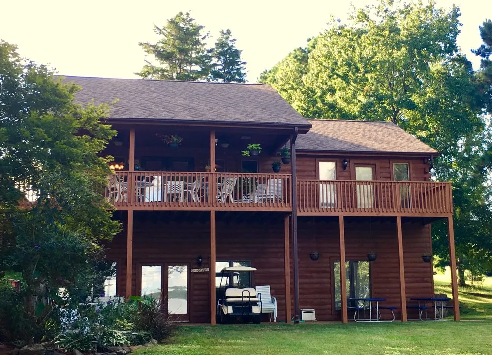 Slide of JETT Contracting Services