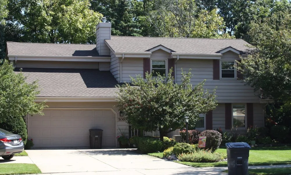 Slide of JF Lopez Roofing