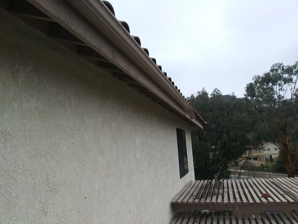 Slide of JF Roofing Solutions