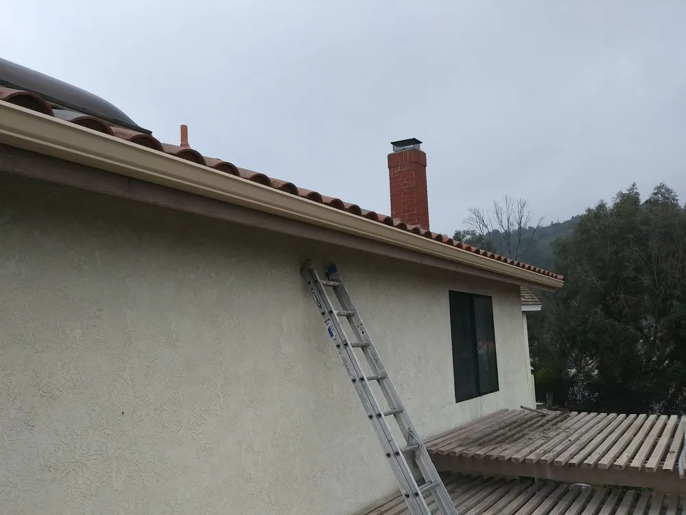 Slide of JF Roofing Solutions