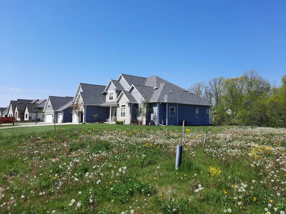 Slide of JG CONSTRUCTION