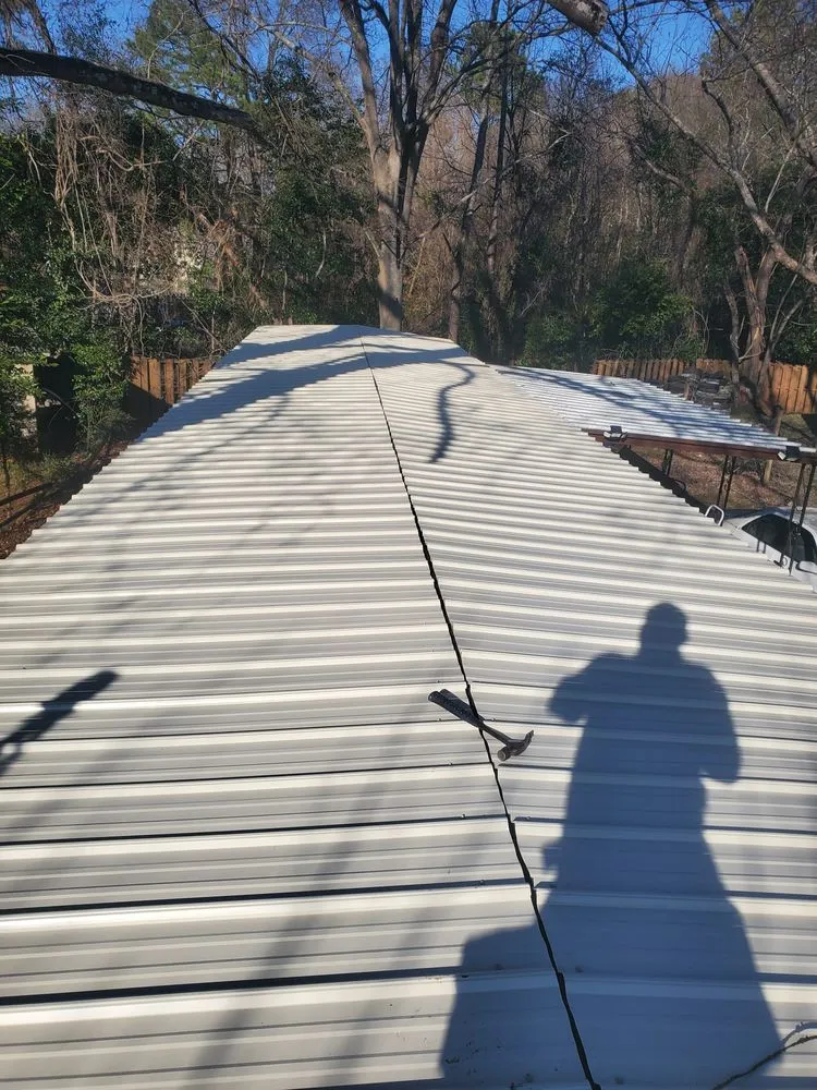 Licensed metal roofing installation experts serving Uvalda, GA - J&G Mendoza Roofing