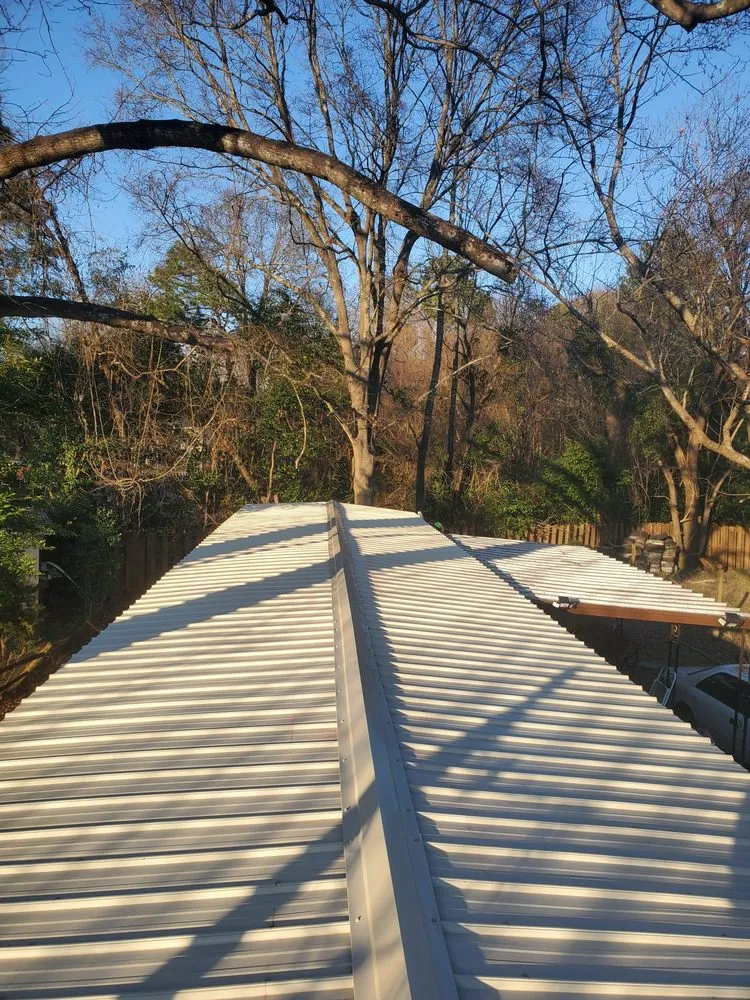 Reliable roof replacement for homes across Uvalda, GA - J&G Mendoza Roofing